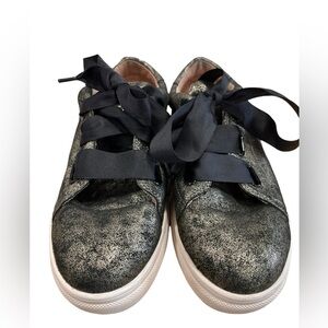Caslon Metallic Leather Platform Sneakers Black Silver Ribbon Laces Size 10M